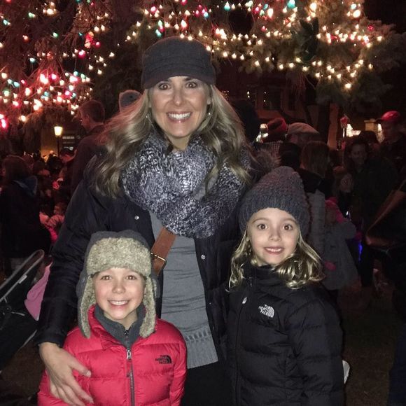 Meet your Posher, Nicole - Picture 1 of 1